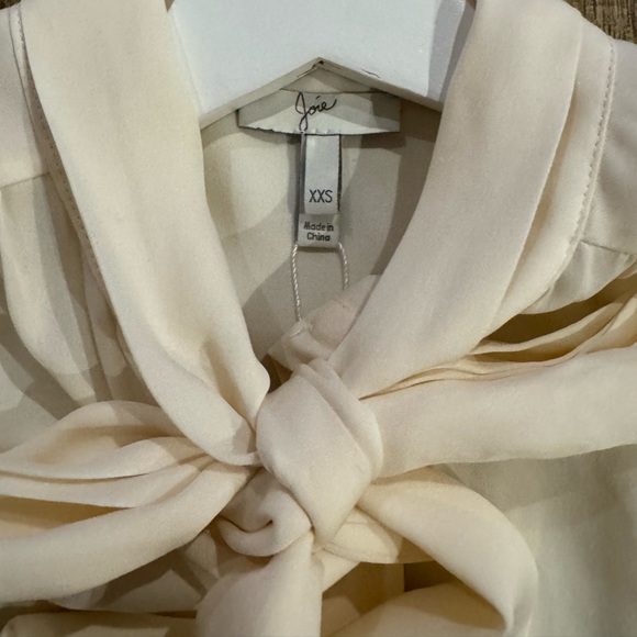 Joie Silk Long Sleeve Tie Neck Blouse. - Picture 5 of 8